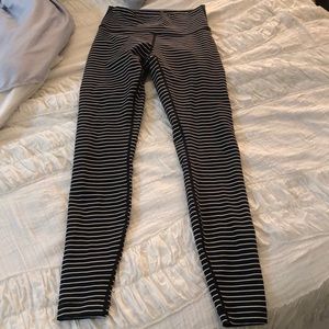 Lululemon Wunder unders